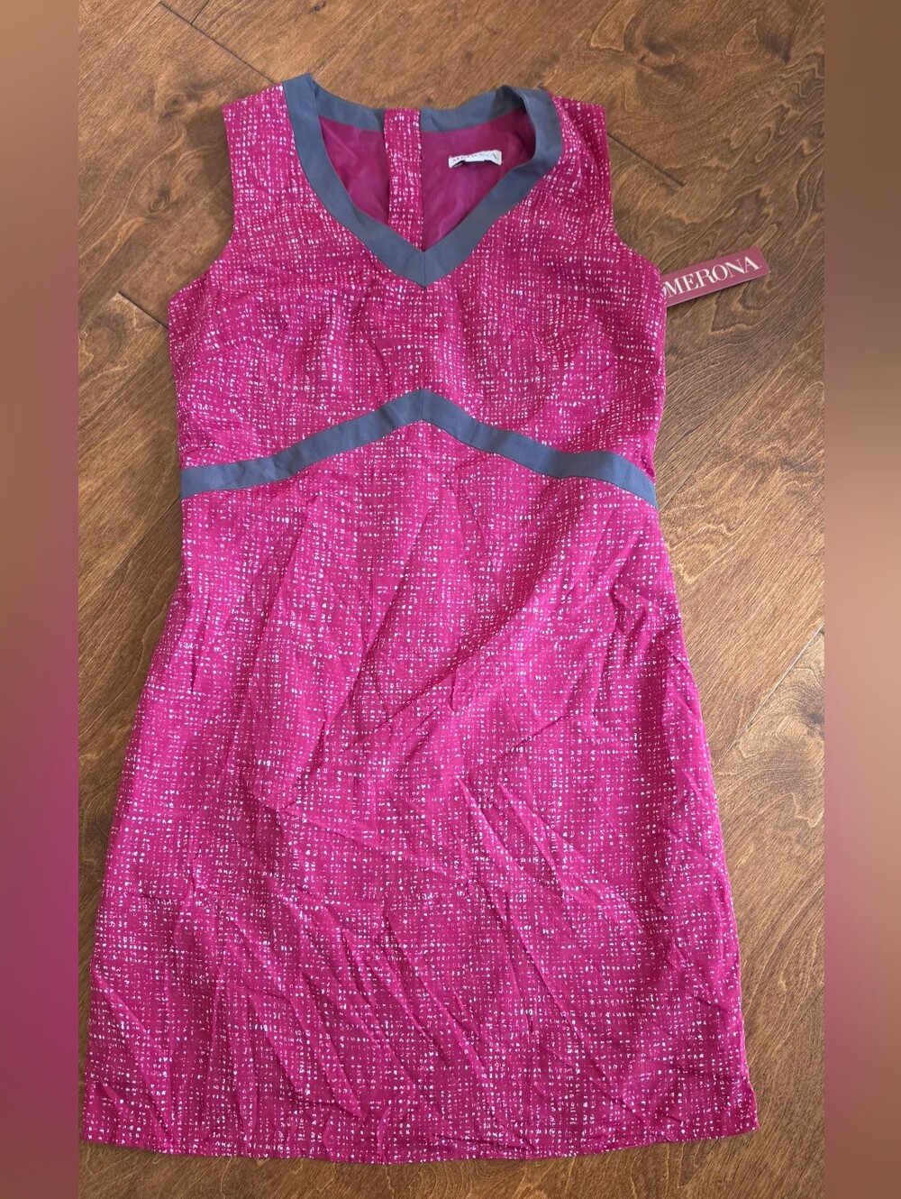 Merona Fuchsia Sleeveless Sheath Dress with Gray Trim Size 8